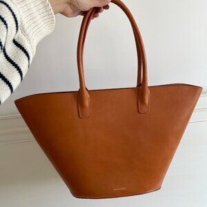 Mansur Gavriel Triangle Leather Tote in Smooth Cammello Leather